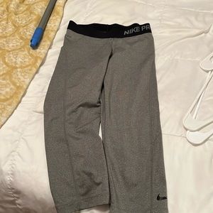 Womens grey Nike Pro below the knee leggings
